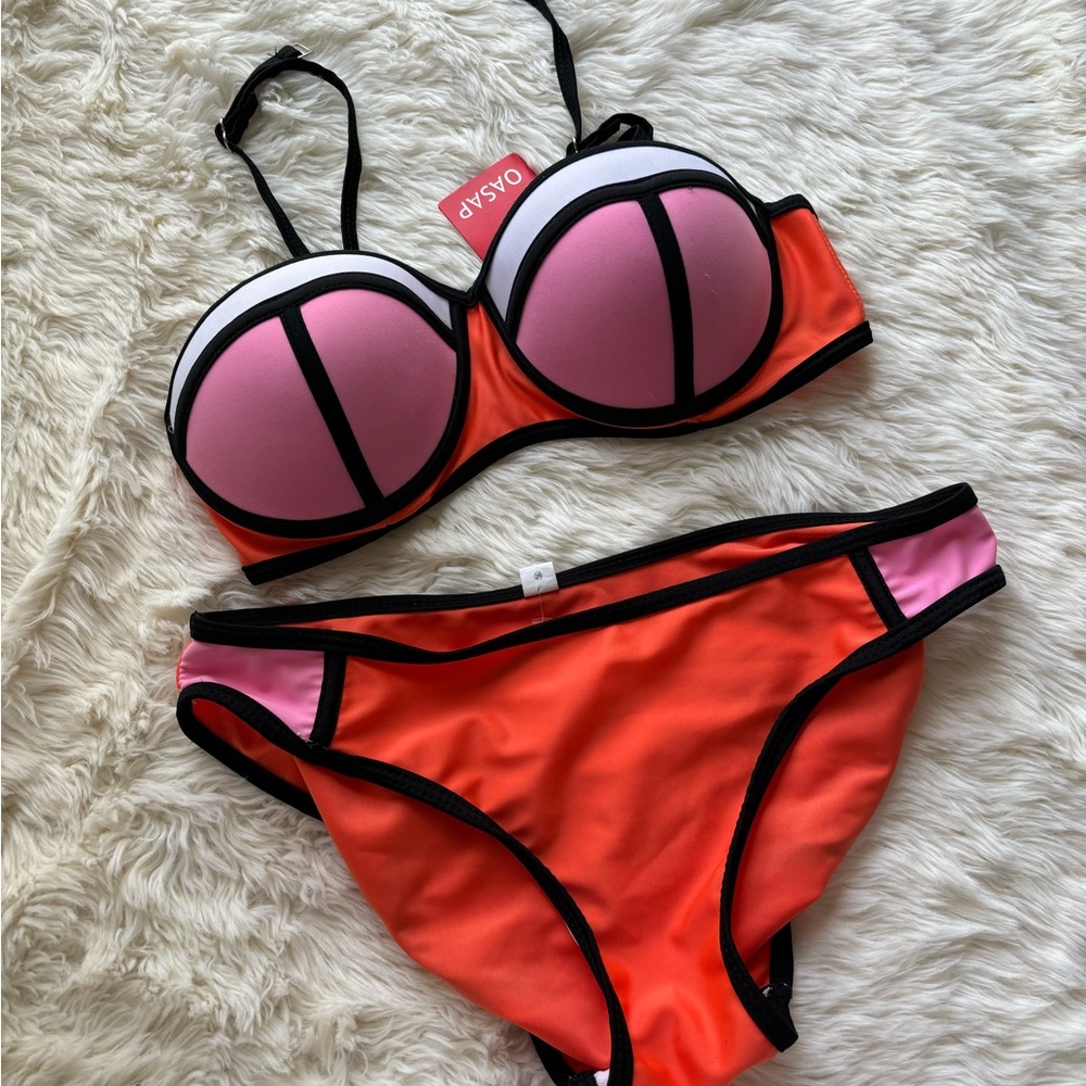 NEW swimsuit